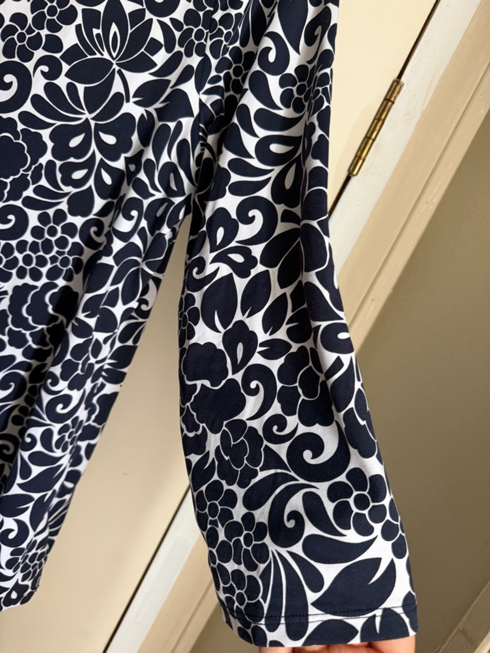 Charter Club Navy and White Floral 3/4 Sleeve Tunic top XL professional office - Picture 6 of 7
